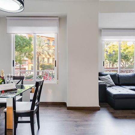 La Casa De Los Espejos Аликанте Экстерьер фото